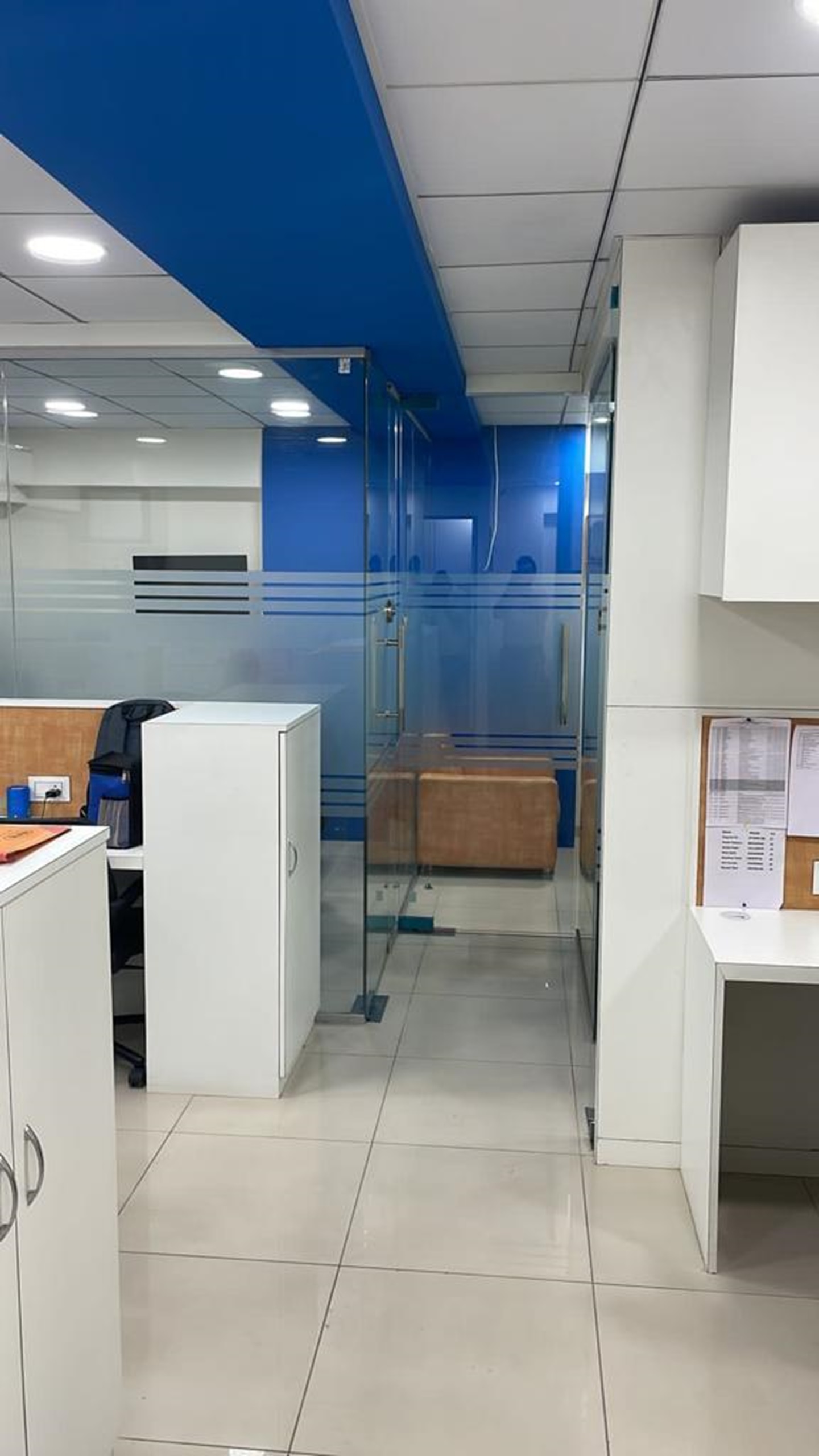 1085 Sq. Ft. Commercial Office for Rent in Ashram Road Ahmedabad - Media 4