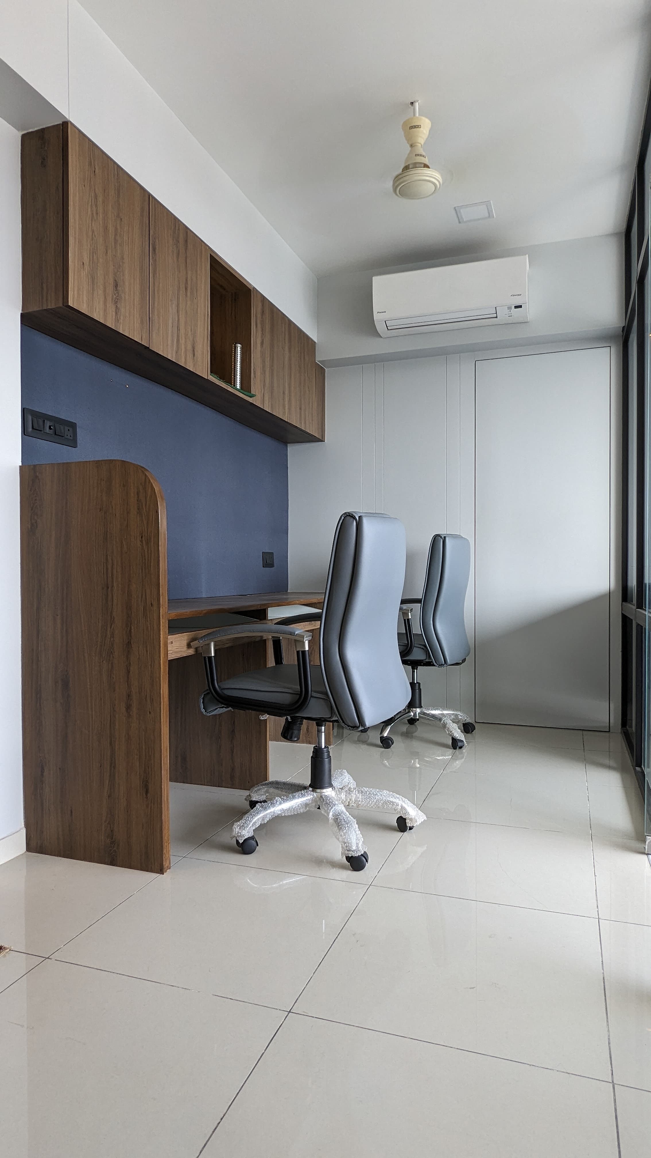 638 Sq. Ft. Commercial Office for Rent in Science City Ahmedabad - Media 10