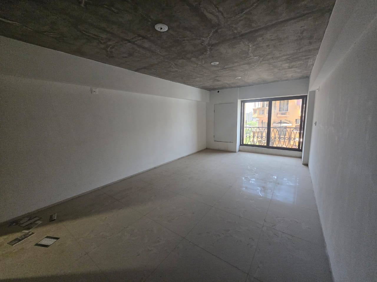 638 Sq. Ft. Commercial Office for Rent in Satellite Ahmedabad - Media 6