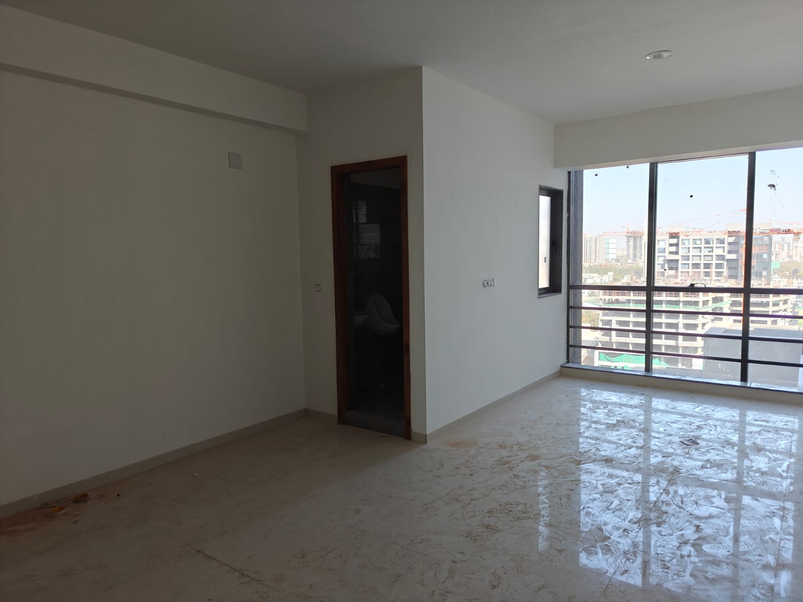 634 Sq. Ft. Commercial Office for Rent in Bopal Ahmedabad - Media 2
