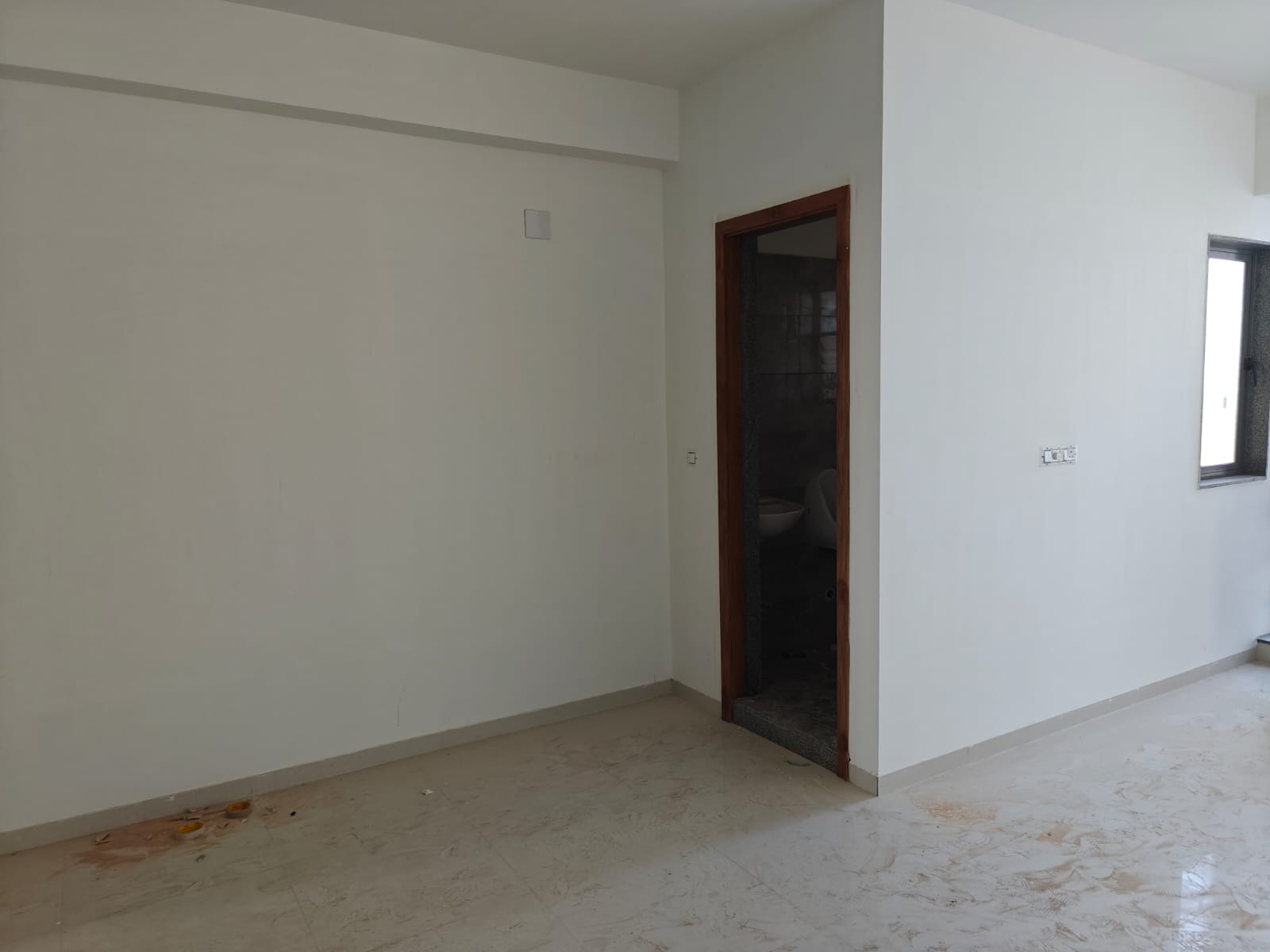 634 Sq. Ft. Commercial Office for Rent in Bopal Ahmedabad - Media 4
