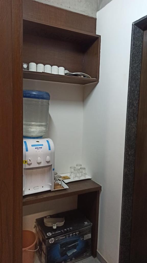 550 Sq. Ft. Commercial Office for Rent in Prahladnagar Ahmedabad - Media 3