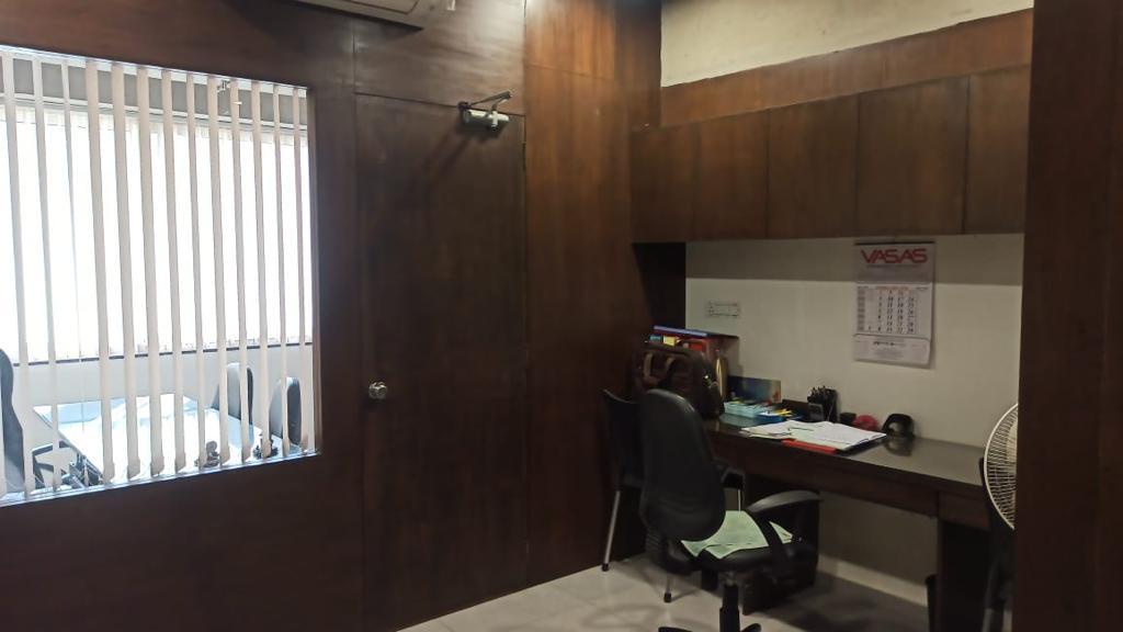 550 Sq. Ft. Commercial Office for Rent in Prahladnagar Ahmedabad - Media 4