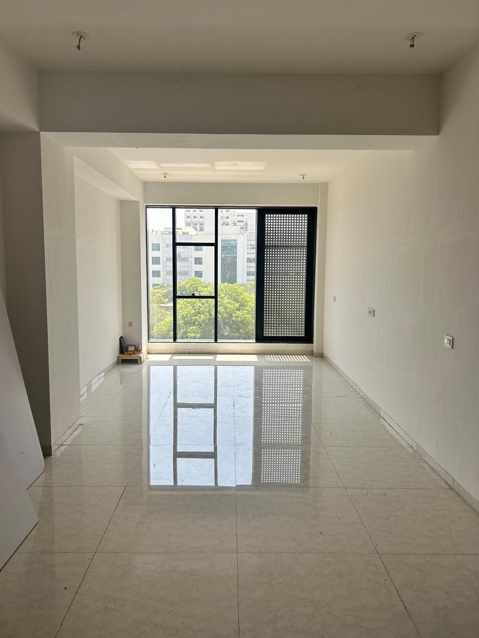 352 Sq. Ft. Commercial Office for Rent in Gota Ahmedabad - Media 6