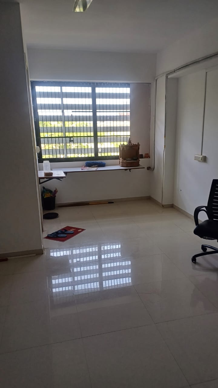 702 Sq. Ft. Commercial Office for Rent in Science City Ahmedabad - Media 3