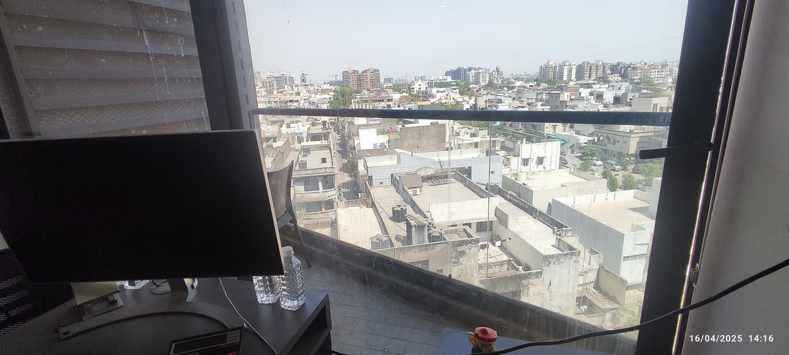 800 Sq. Ft. Commercial Office for Rent in Thaltej Ahmedabad - Media 14
