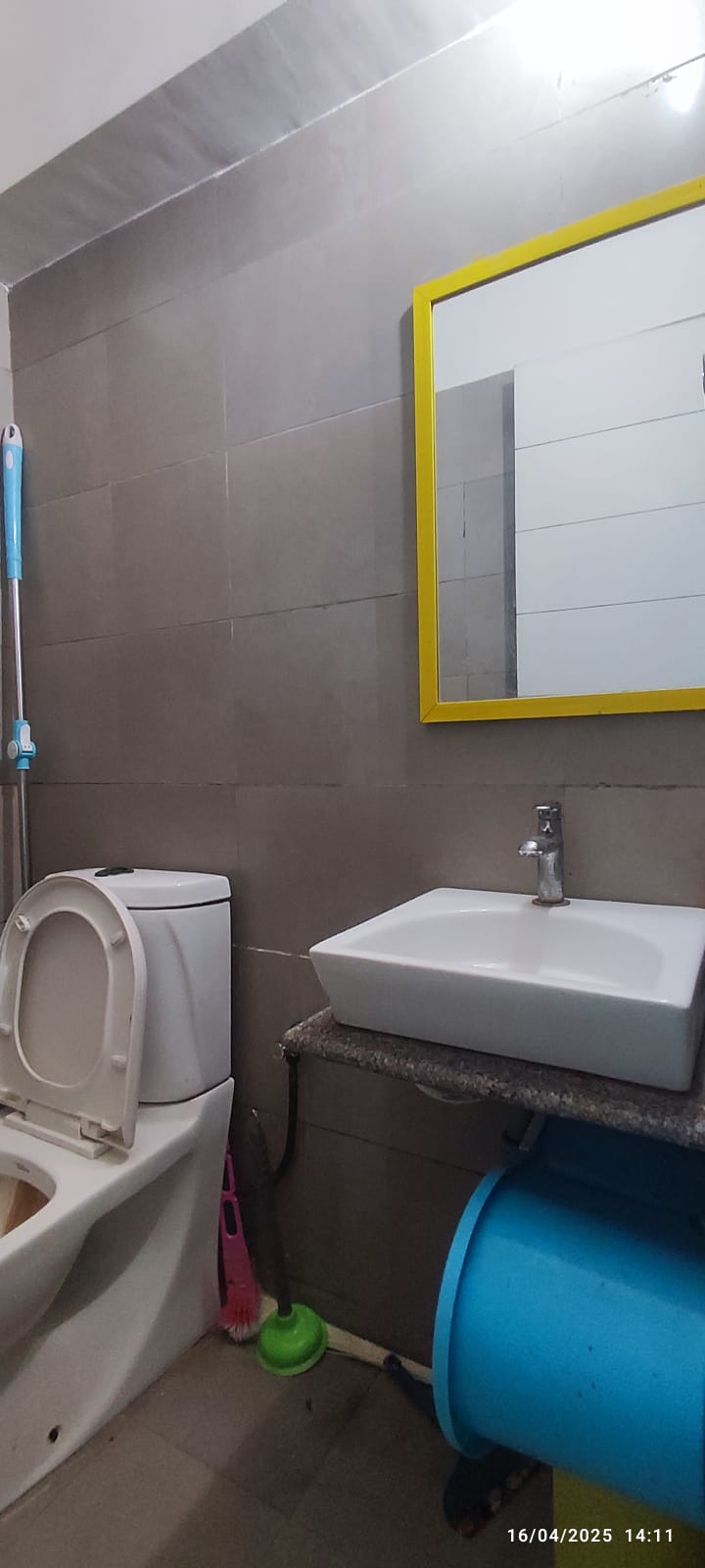 800 Sq. Ft. Commercial Office for Rent in Thaltej Ahmedabad - Media 6