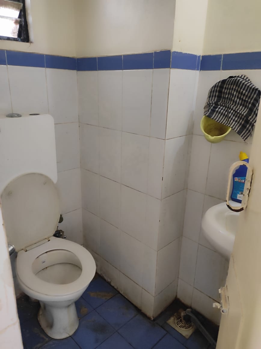 529 Sq. Ft. Commercial Office for Rent in Ashram Road Ahmedabad - Media 5
