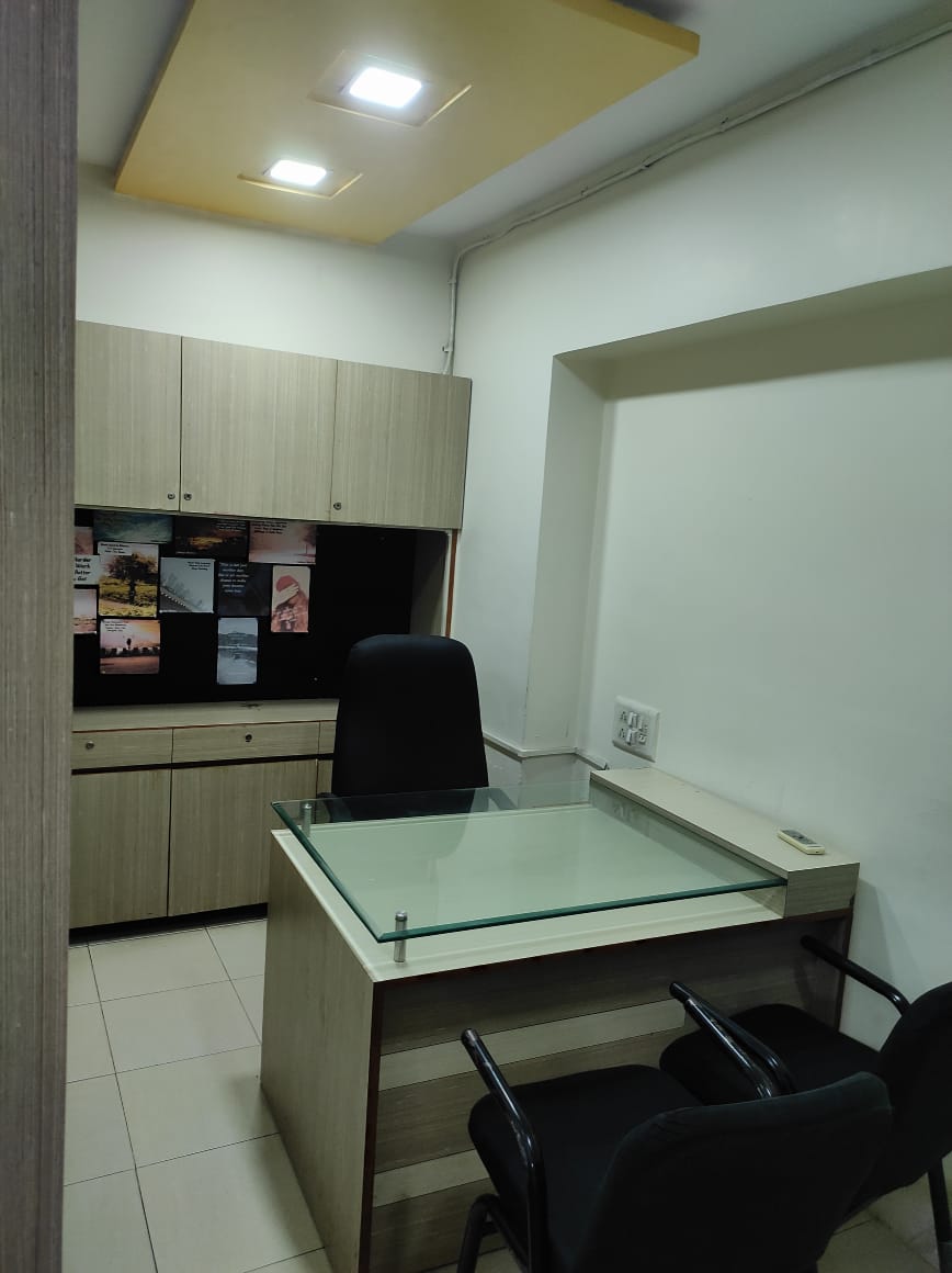529 Sq. Ft. Commercial Office for Rent in Ashram Road Ahmedabad - Media 6