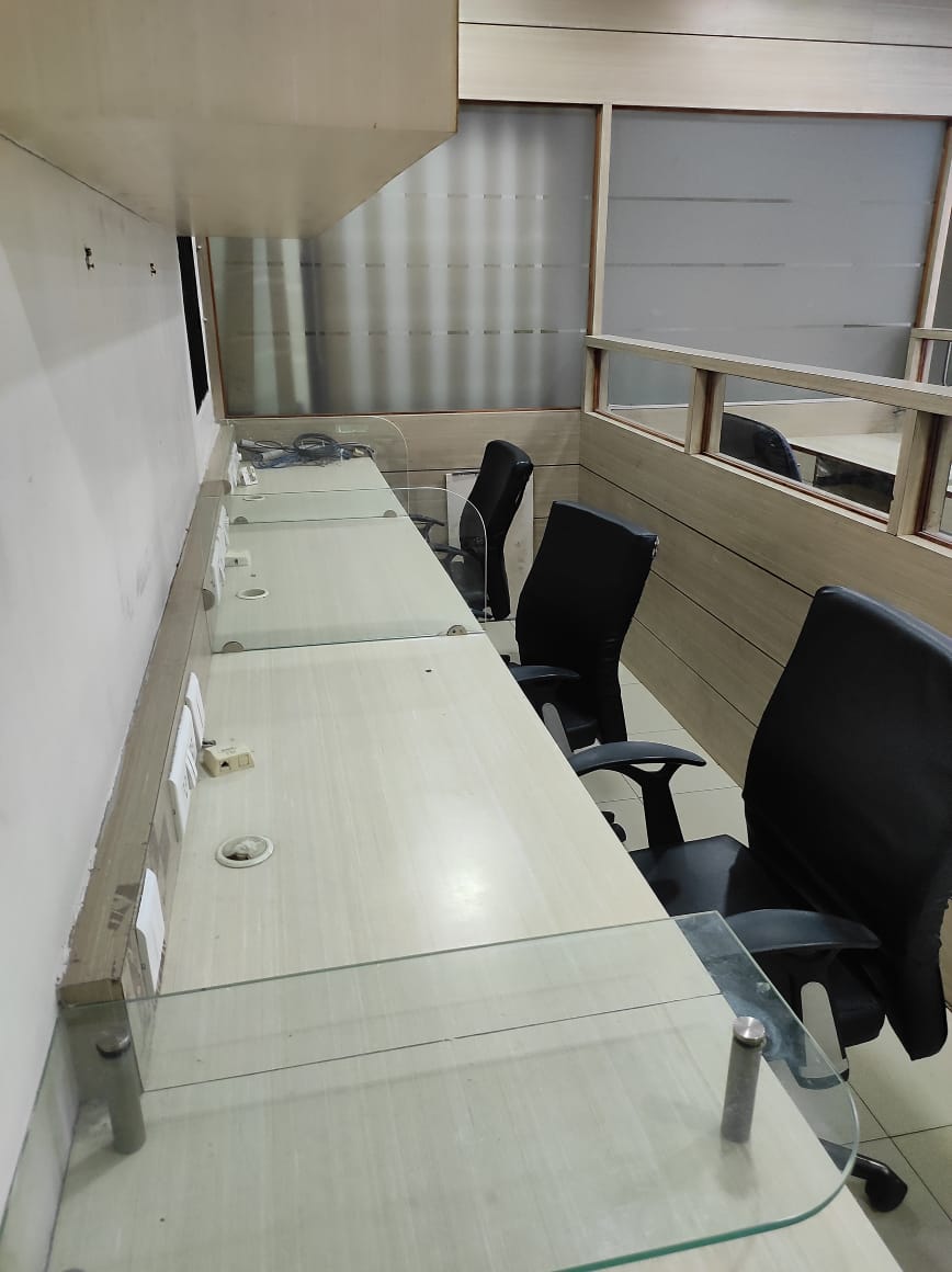 529 Sq. Ft. Commercial Office for Rent in Ashram Road Ahmedabad - Media 7