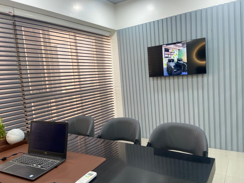 696 Sq. Ft. Commercial Office for Rent in Rajpath Club Road Ahmedabad - Media 4