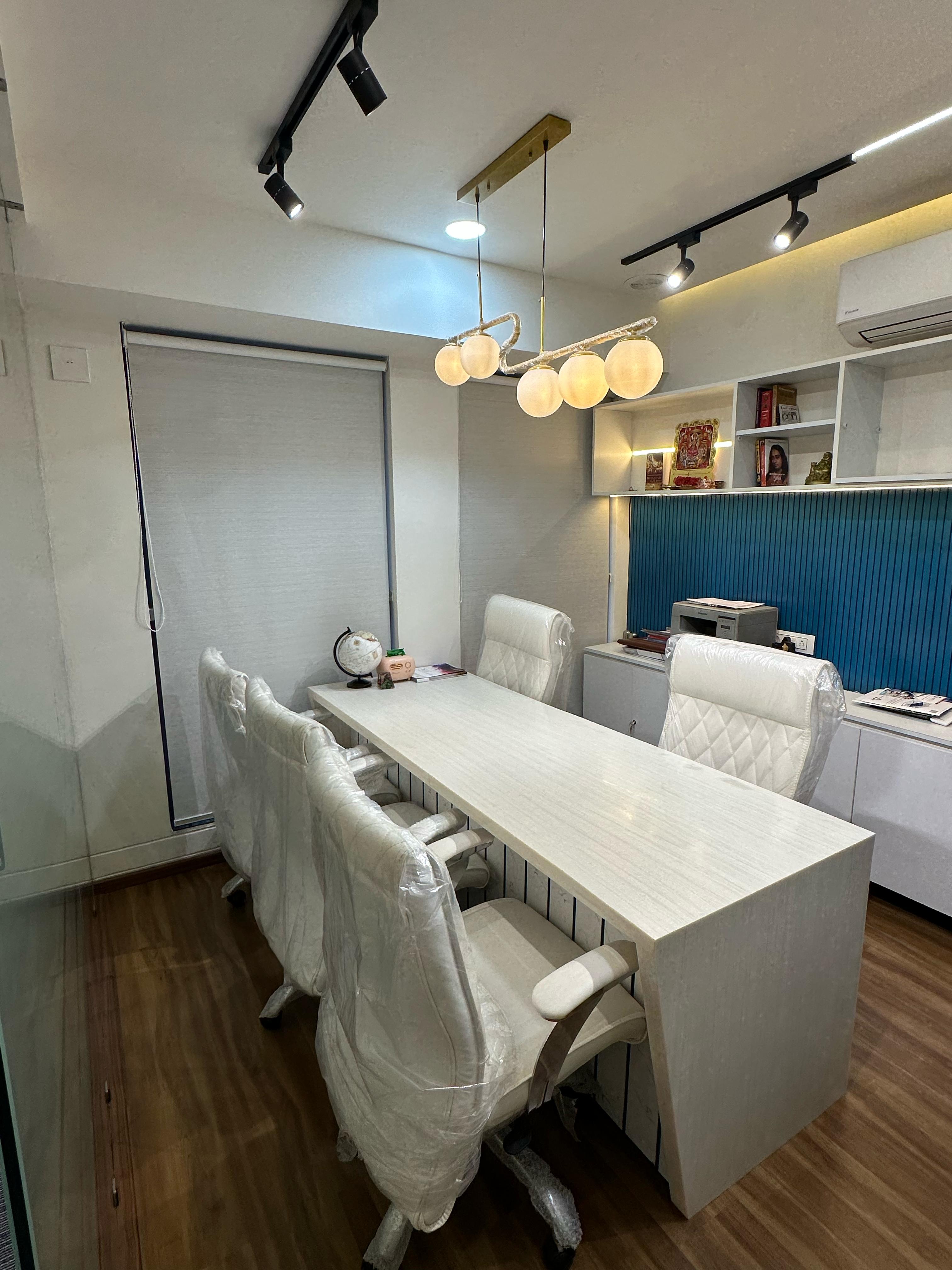 836 Sq. Ft. Commercial Office for Rent in Thaltej Ahmedabad - Media 12