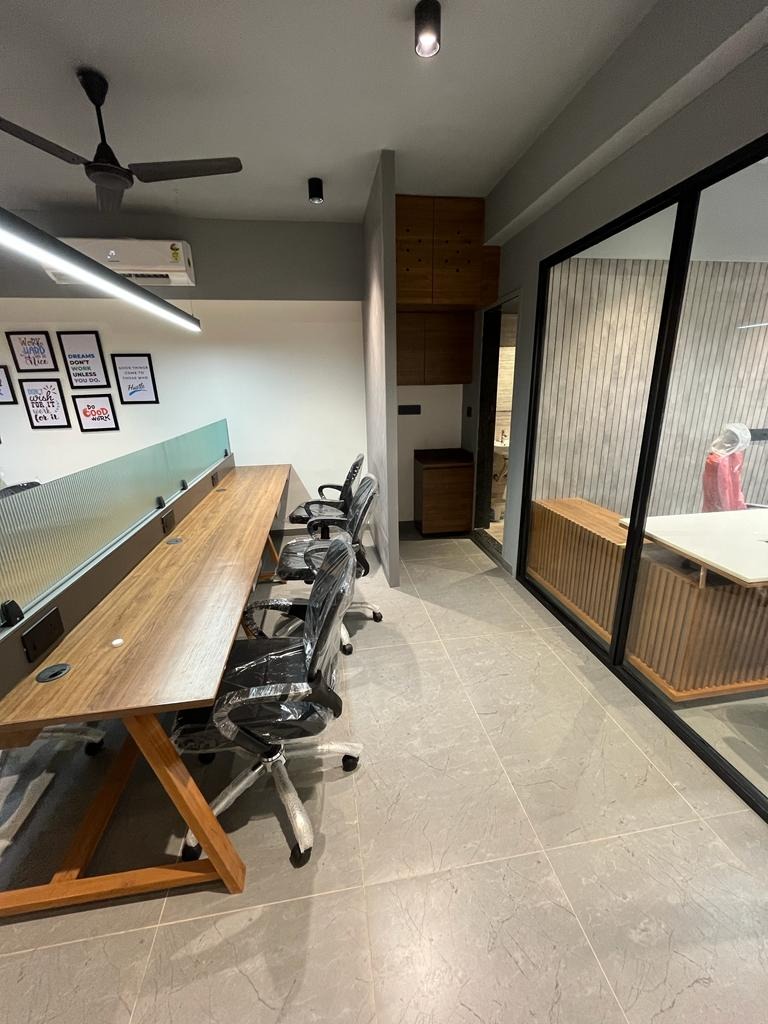 1087 Sq. Ft. Commercial Office for Rent in Gota Ahmedabad - Media 16