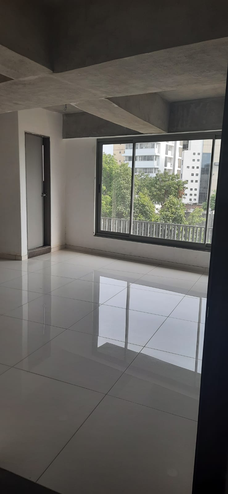 544 Sq. Ft. Commercial Office for Rent in Nehrunagar Ahmedabad