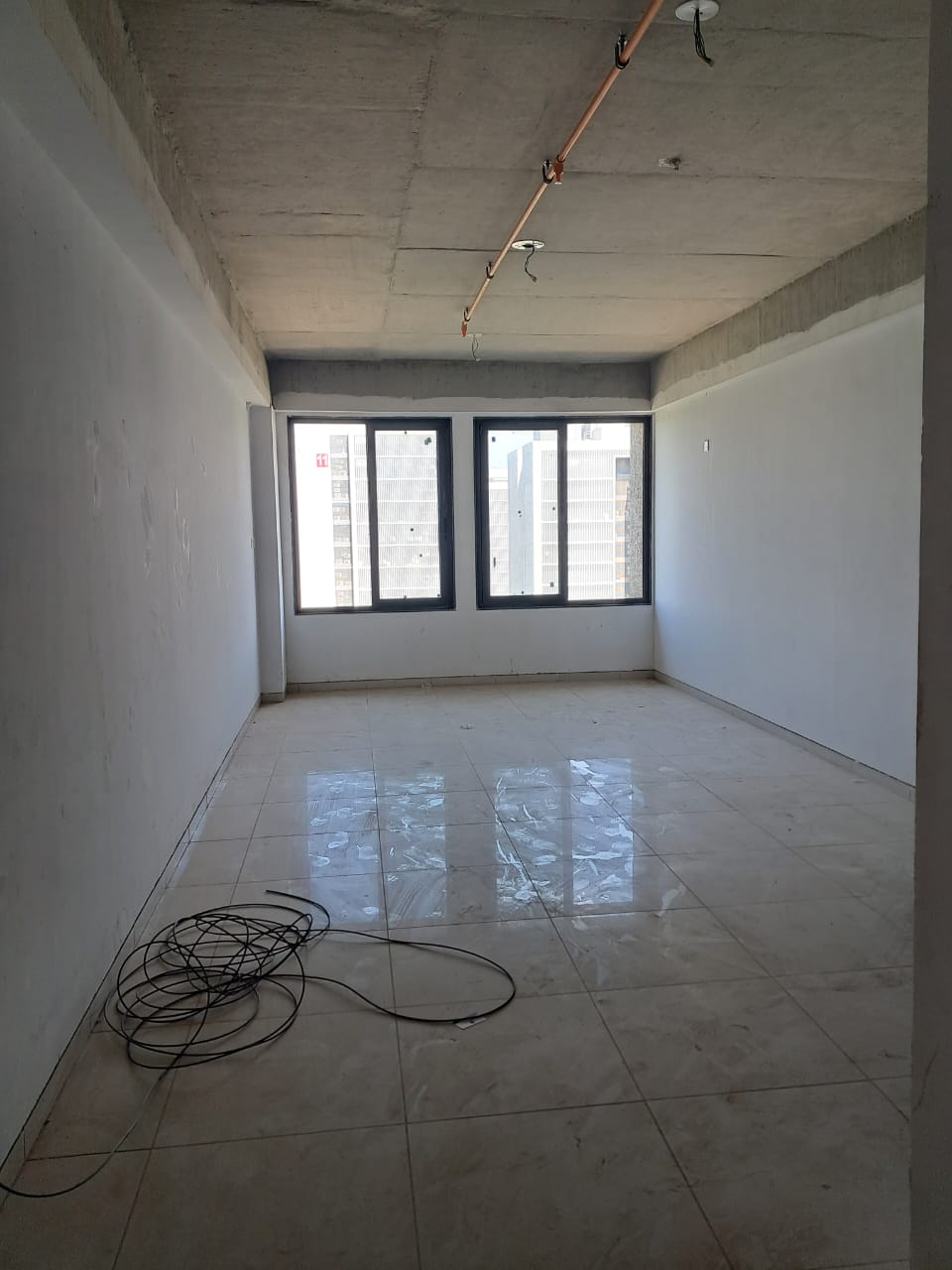 679 Sq. Ft. Commercial Office for Rent in Gota Ahmedabad - Media 3