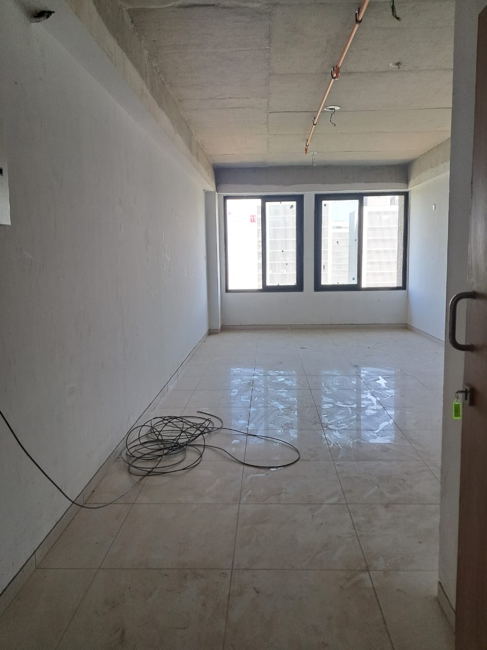 679 Sq. Ft. Commercial Office for Rent in Gota Ahmedabad - Media 2
