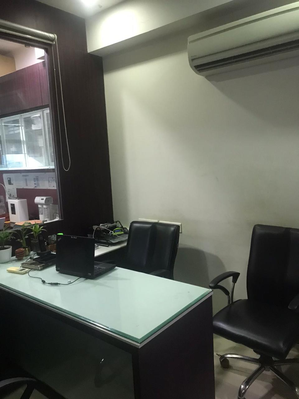 720 Sq. Ft. Commercial Office for Rent in Sola Ahmedabad - Media 2