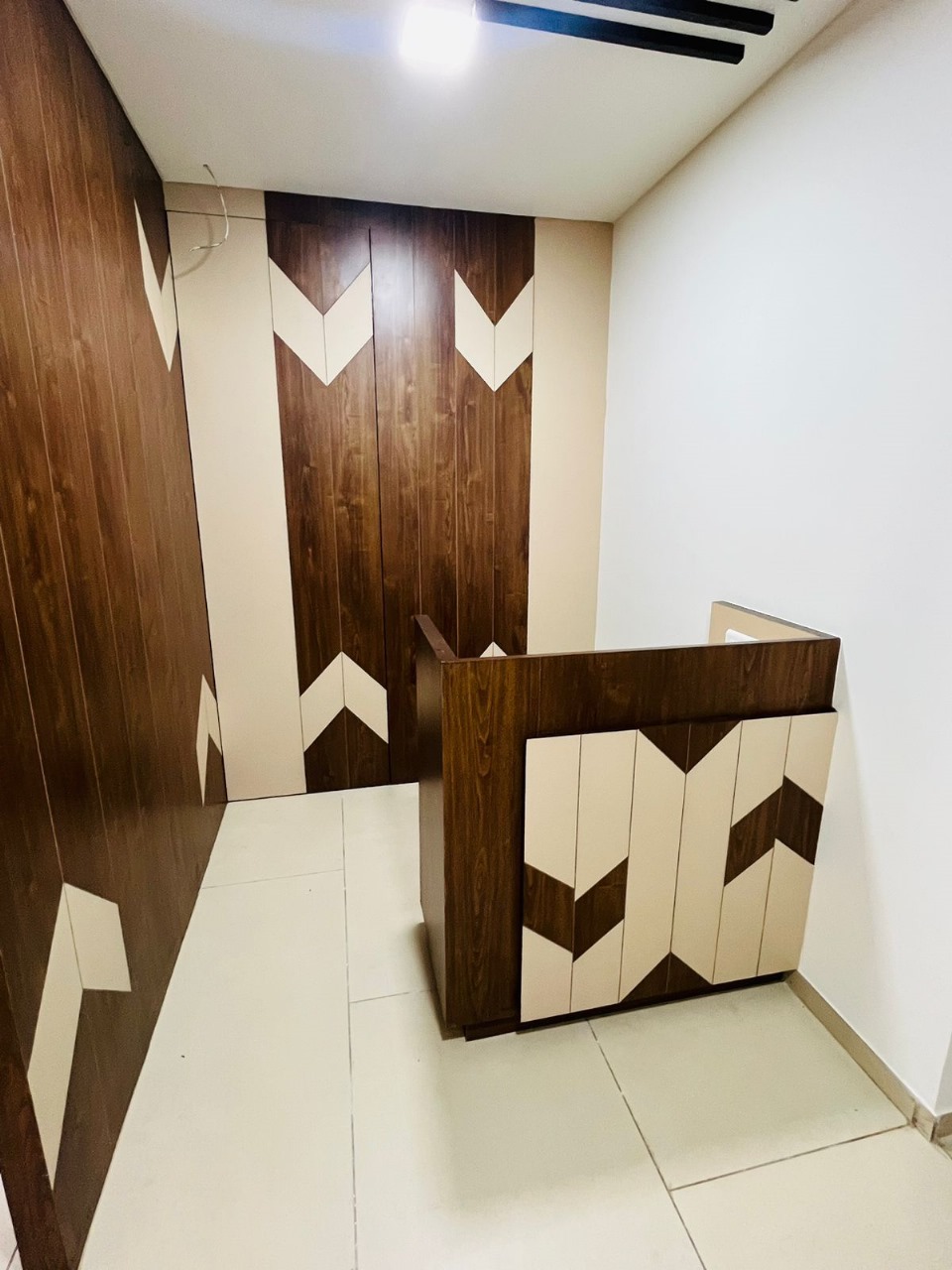 1164 Sq. Ft. Commercial Office for Rent in Bodakdev Ahmedabad - Media 2