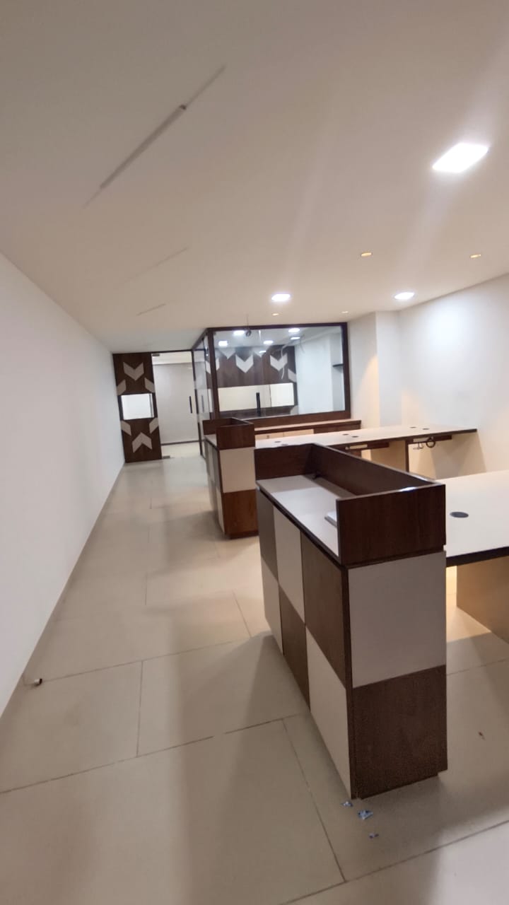 1164 Sq. Ft. Commercial Office for Rent in Bodakdev Ahmedabad - Media 5