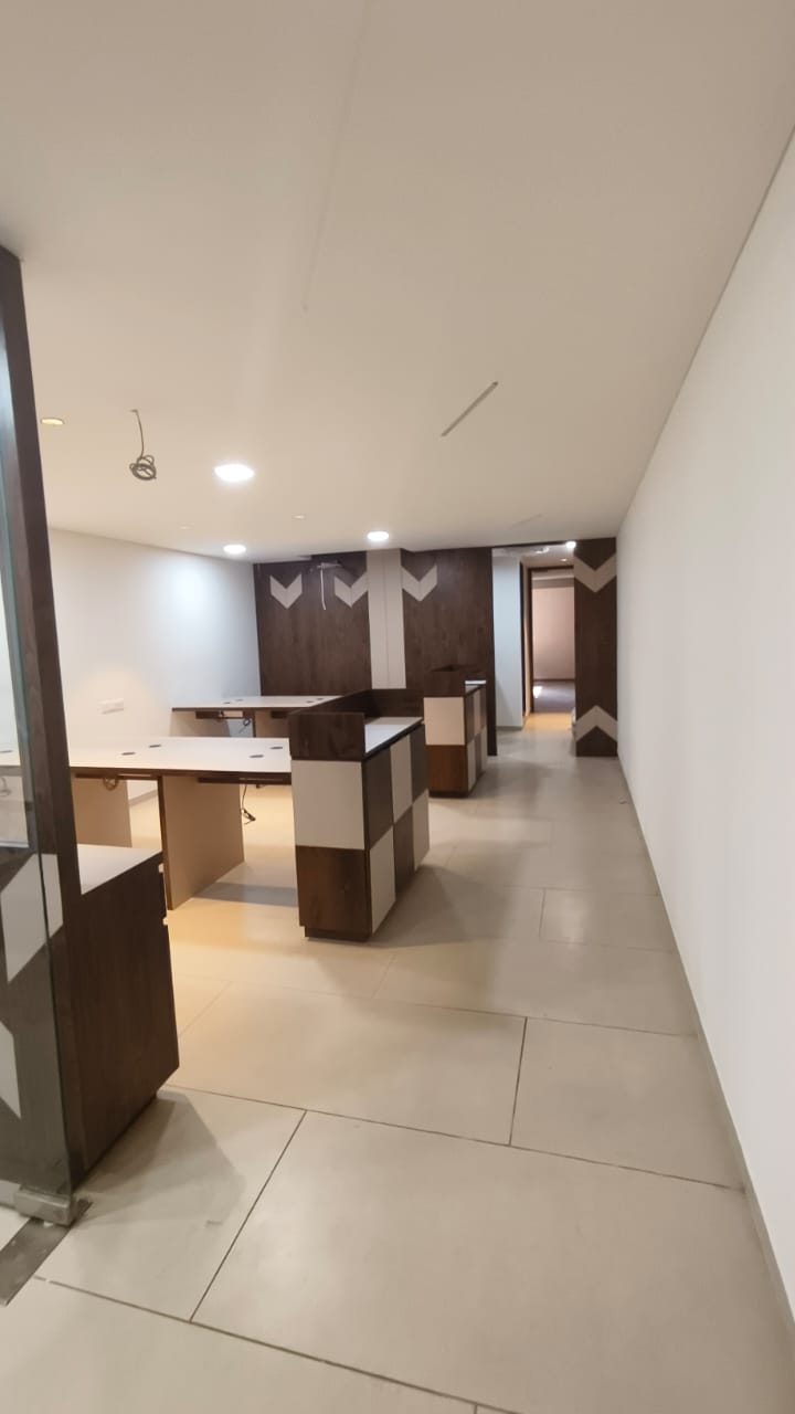 1164 Sq. Ft. Commercial Office for Rent in Bodakdev Ahmedabad - Media 11