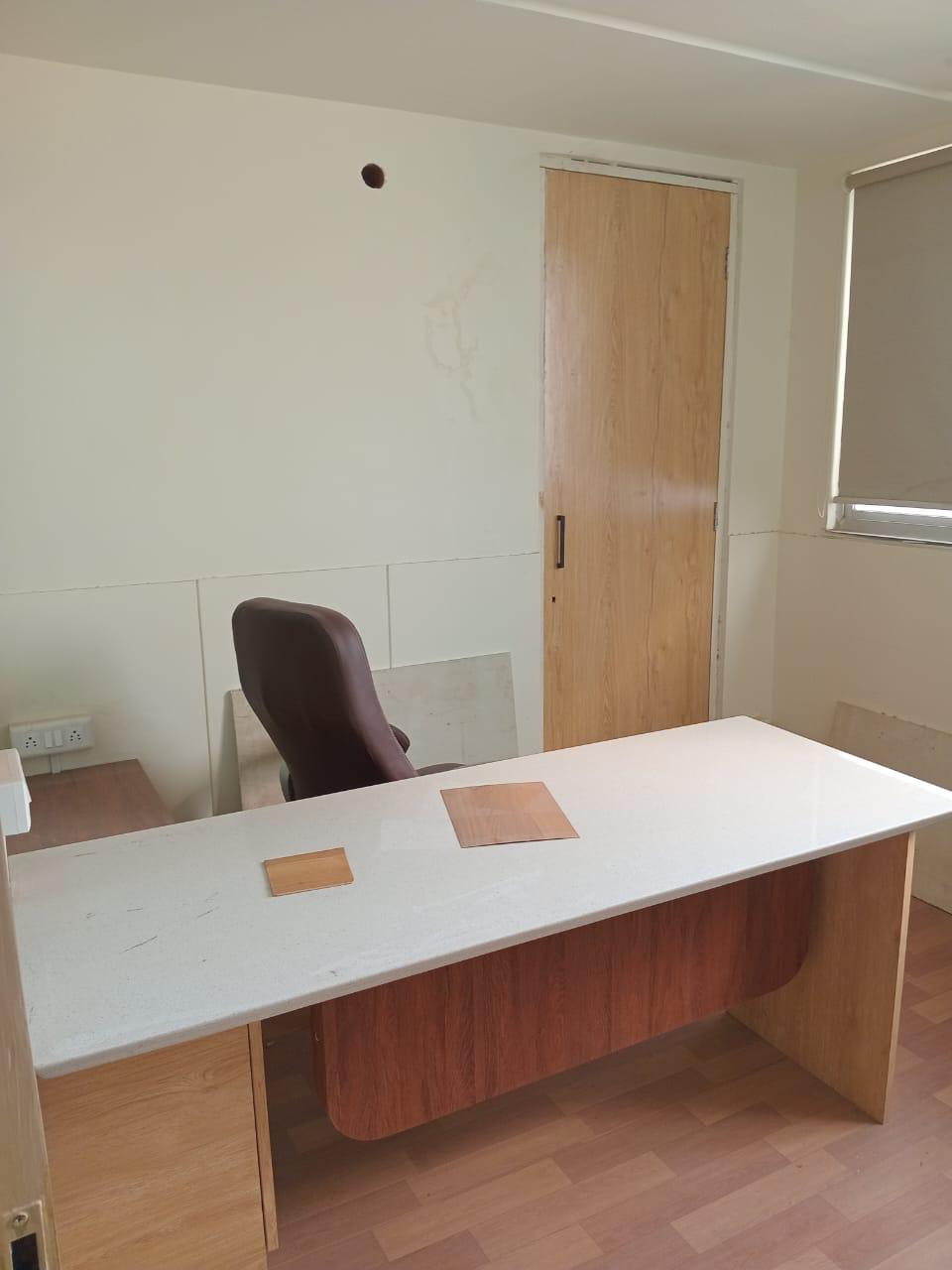 786 Sq. Ft. Commercial Office for Rent in Prahladnagar Ahmedabad - Media 2