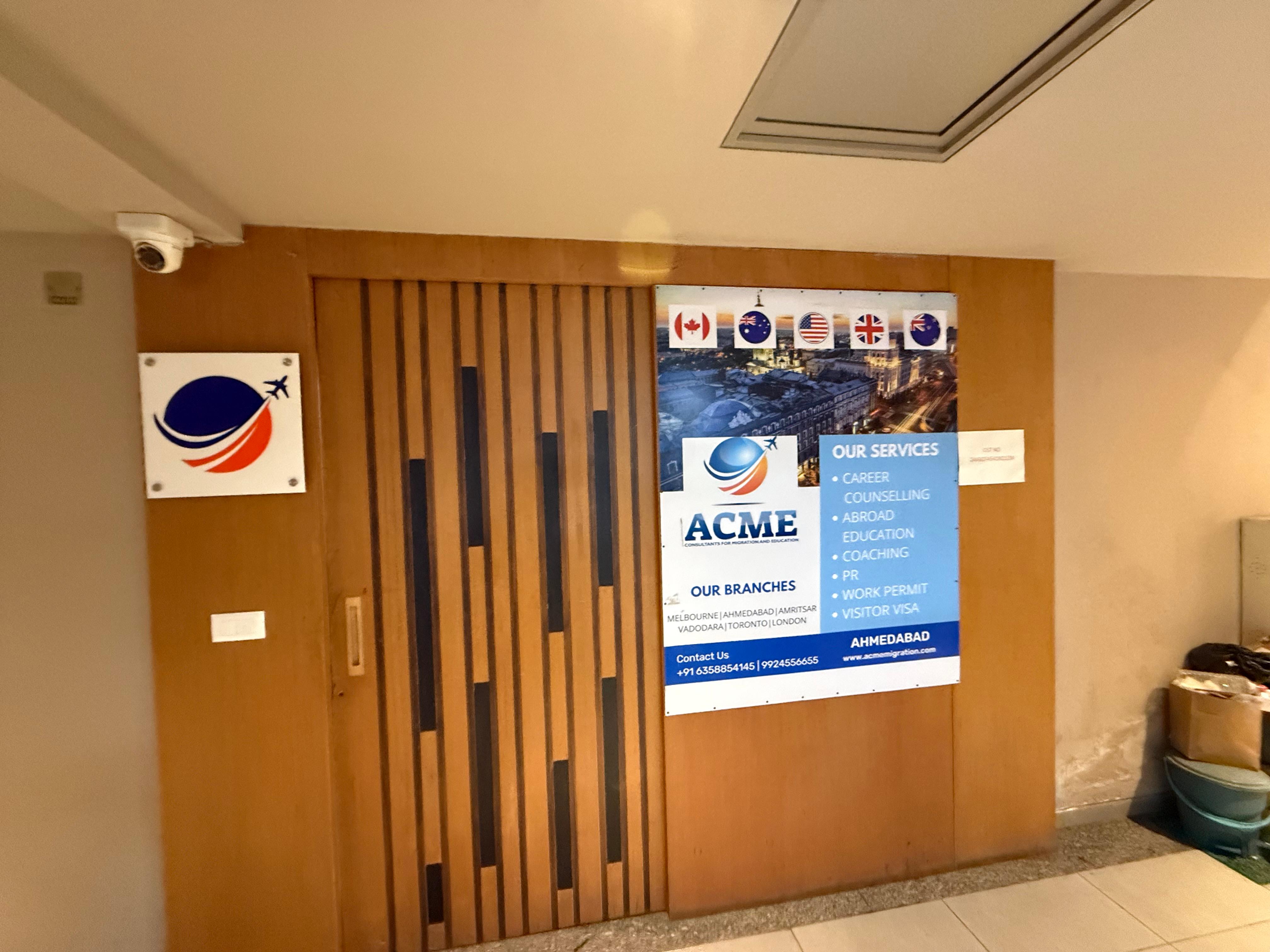 1200 Sq. Ft. Commercial Office for Rent in Ashram Road Ahmedabad - Media 7