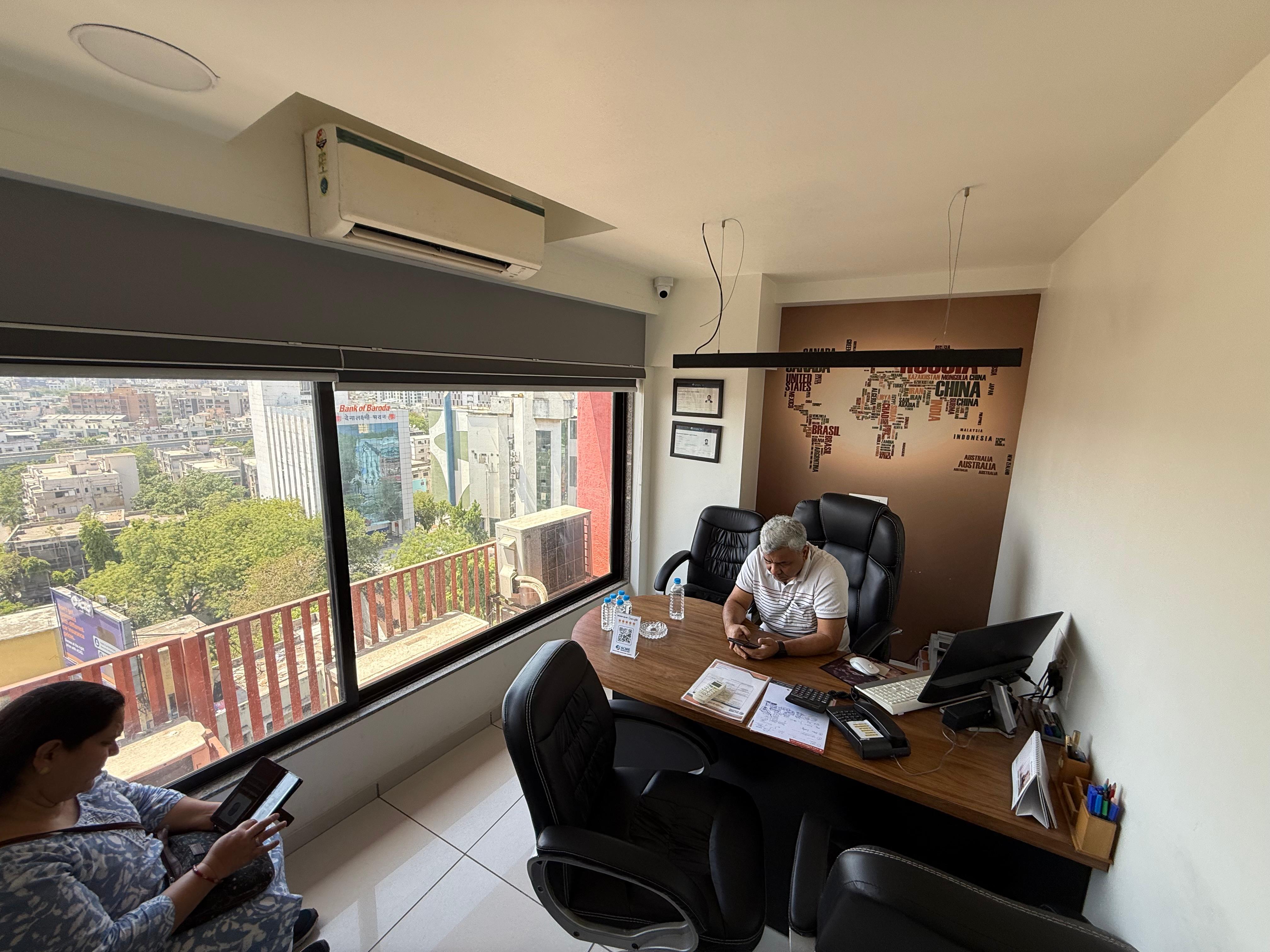 1200 Sq. Ft. Commercial Office for Rent in Ashram Road Ahmedabad - Media 14