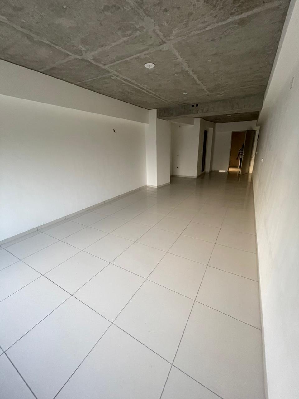 Office 830 Sq. Ft. Commercial Office for Rent in Ashram Road Ahmedabad