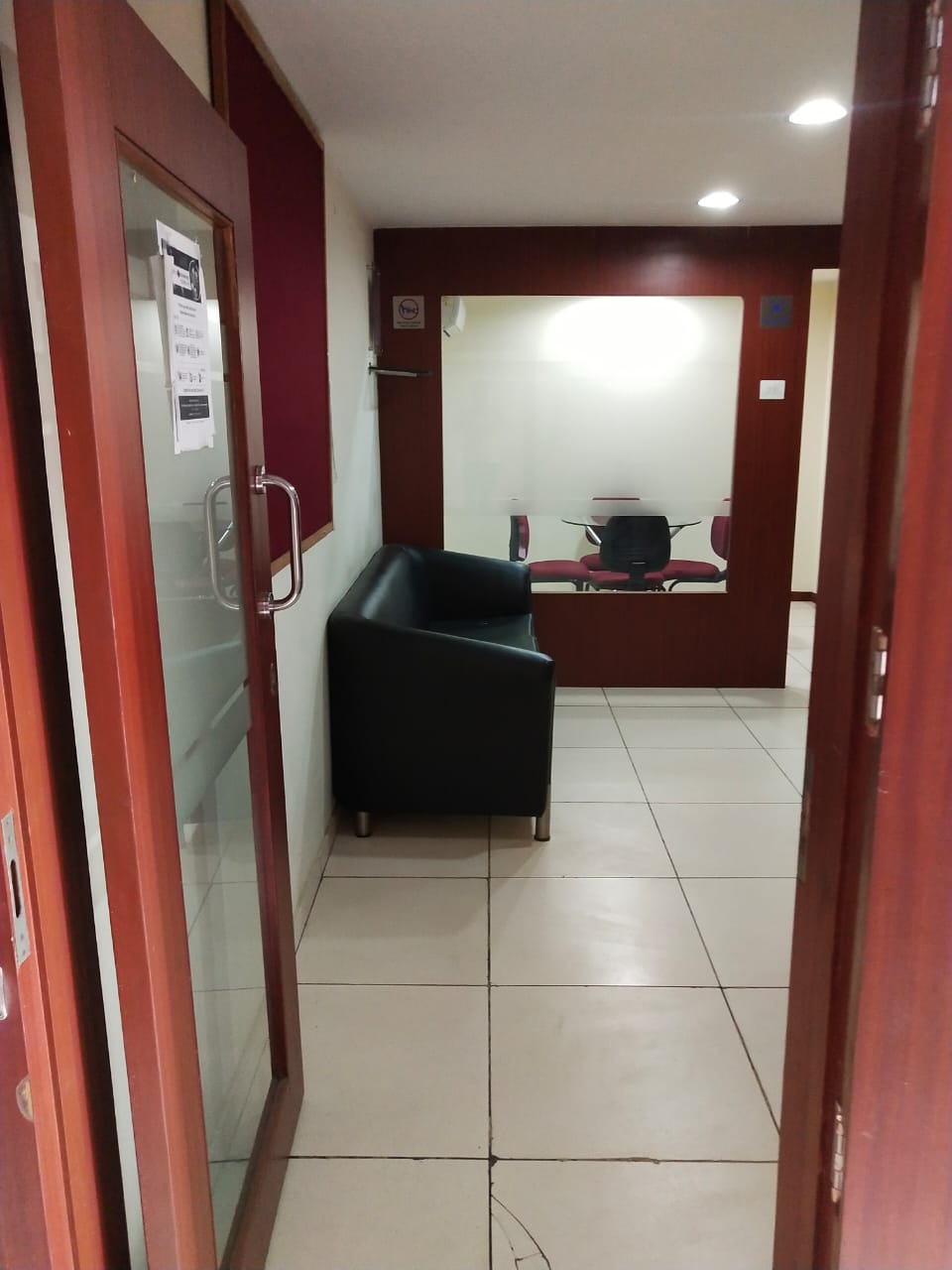1927 Sq. Ft. Commercial Office for Rent in Cg Road Ahmedabad - Media 18