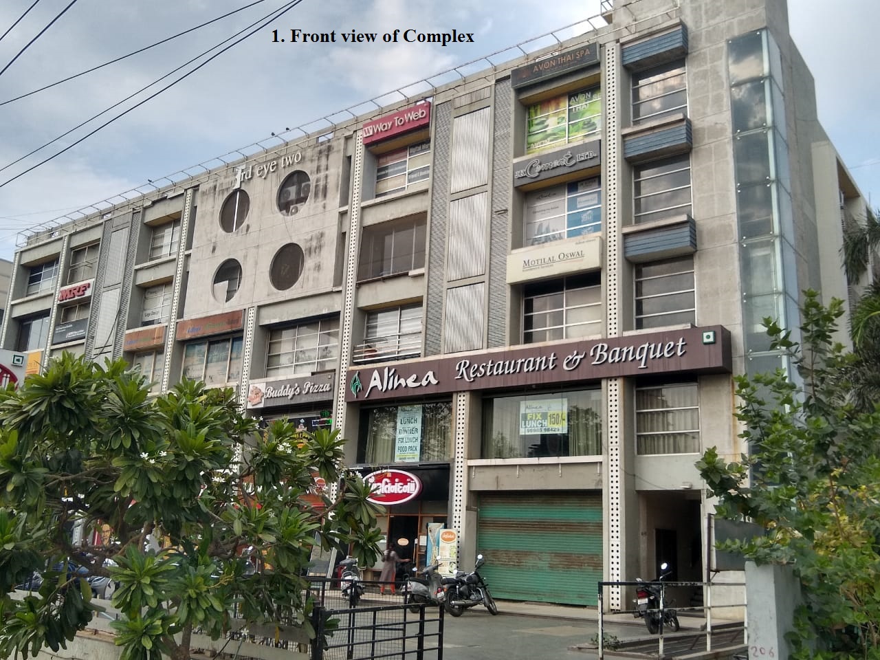 1927 Sq. Ft. Commercial Office for Rent in Cg Road Ahmedabad
