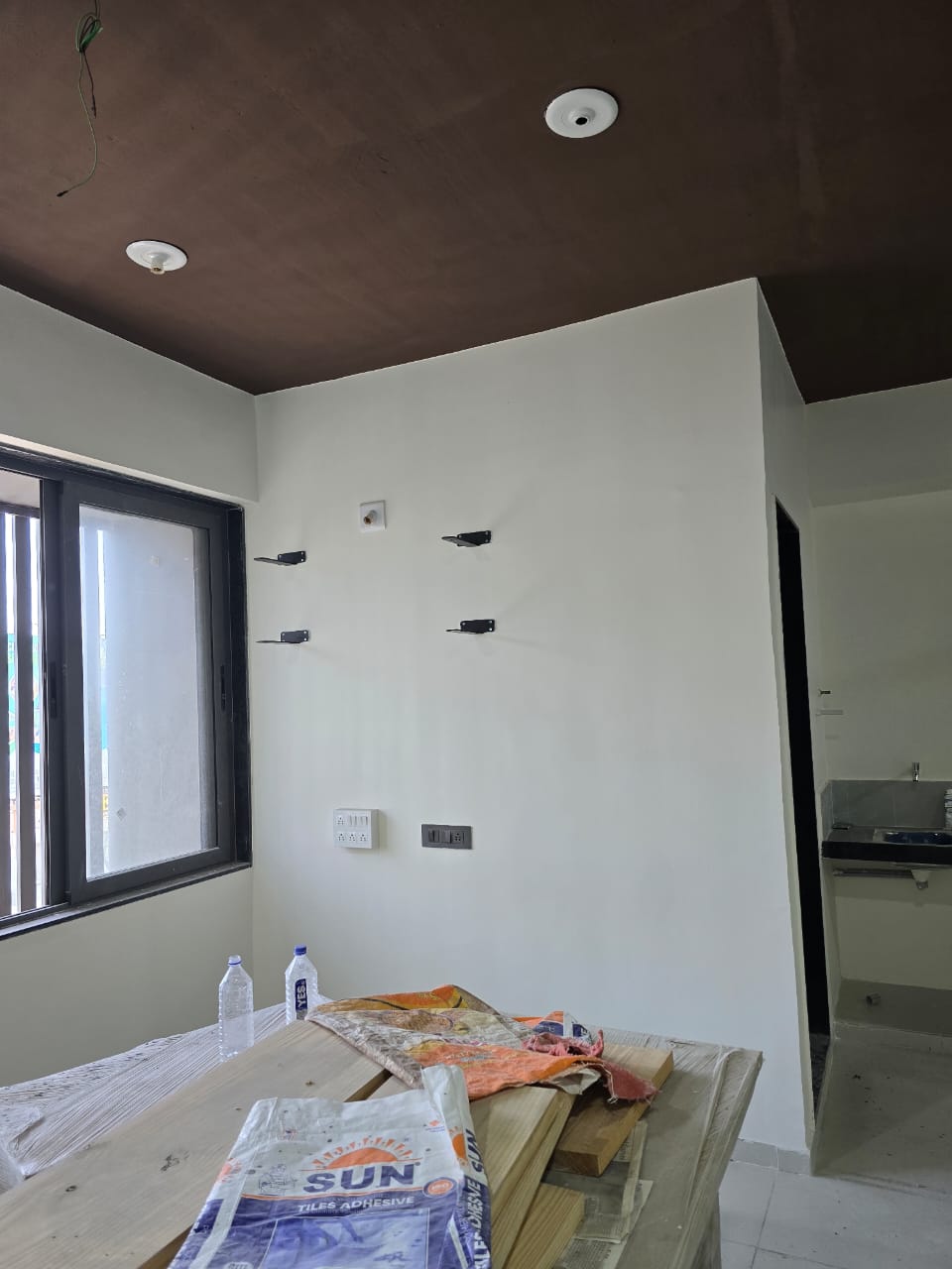 859 Sq. Ft. Commercial Office for Rent in Sola Ahmedabad