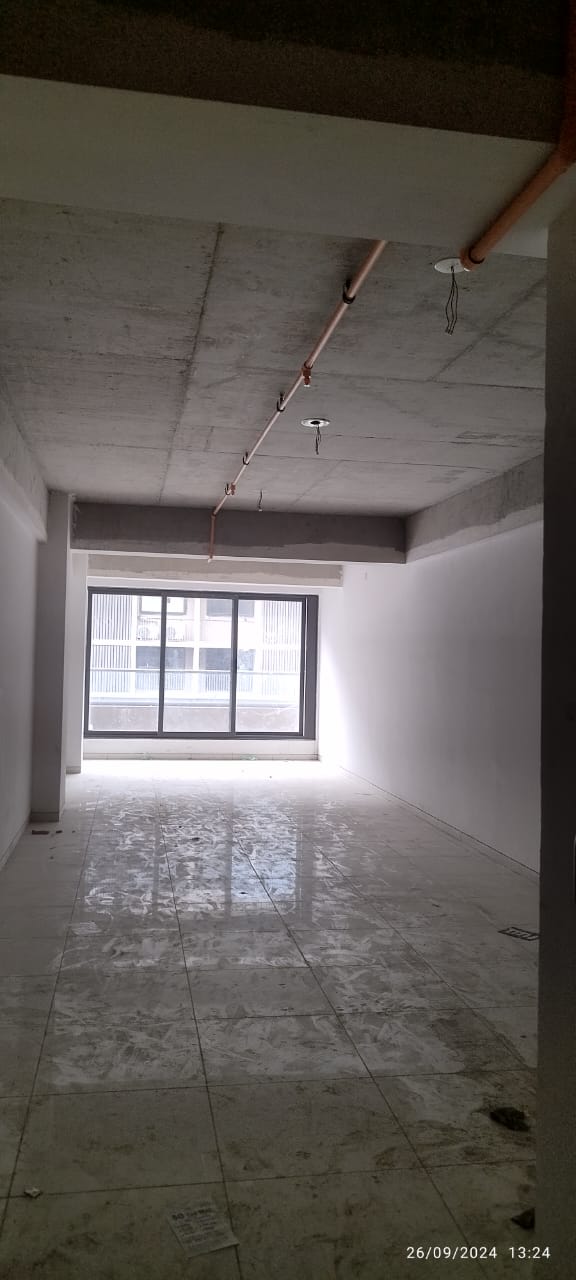 981 Sq. Ft. Commercial Office for Rent in Gota Ahmedabad - Media 9