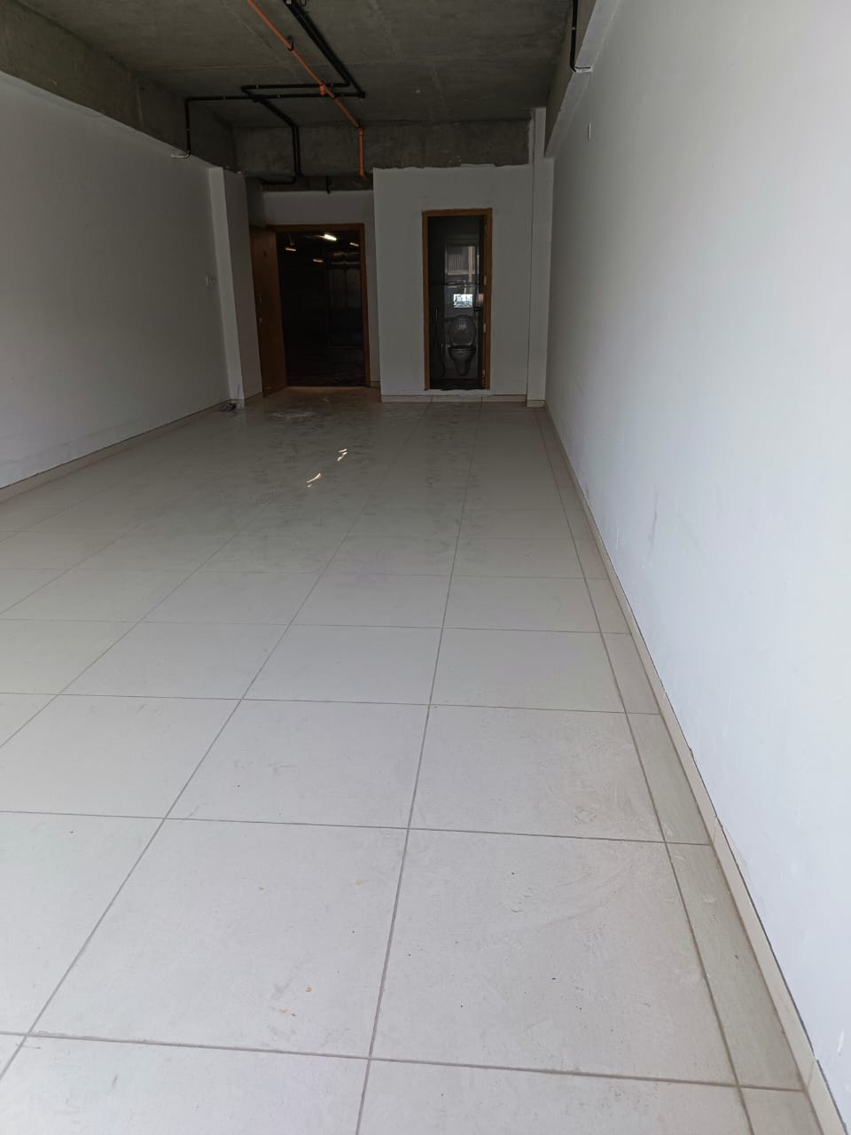 873 Sq. Ft. Commercial Office for Rent in Gota Ahmedabad - Media 4