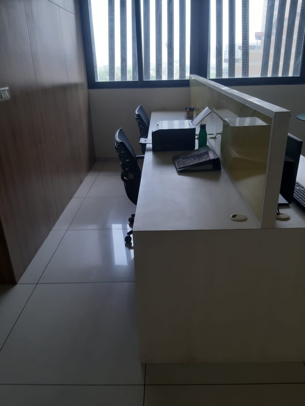 1930 Sq. Ft. Commercial Office for Rent in Bodakdev Ahmedabad - Media 16