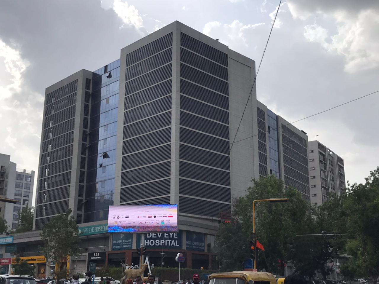 759 Sq. Ft. Commercial Office for Rent in Prahladnagar Ahmedabad