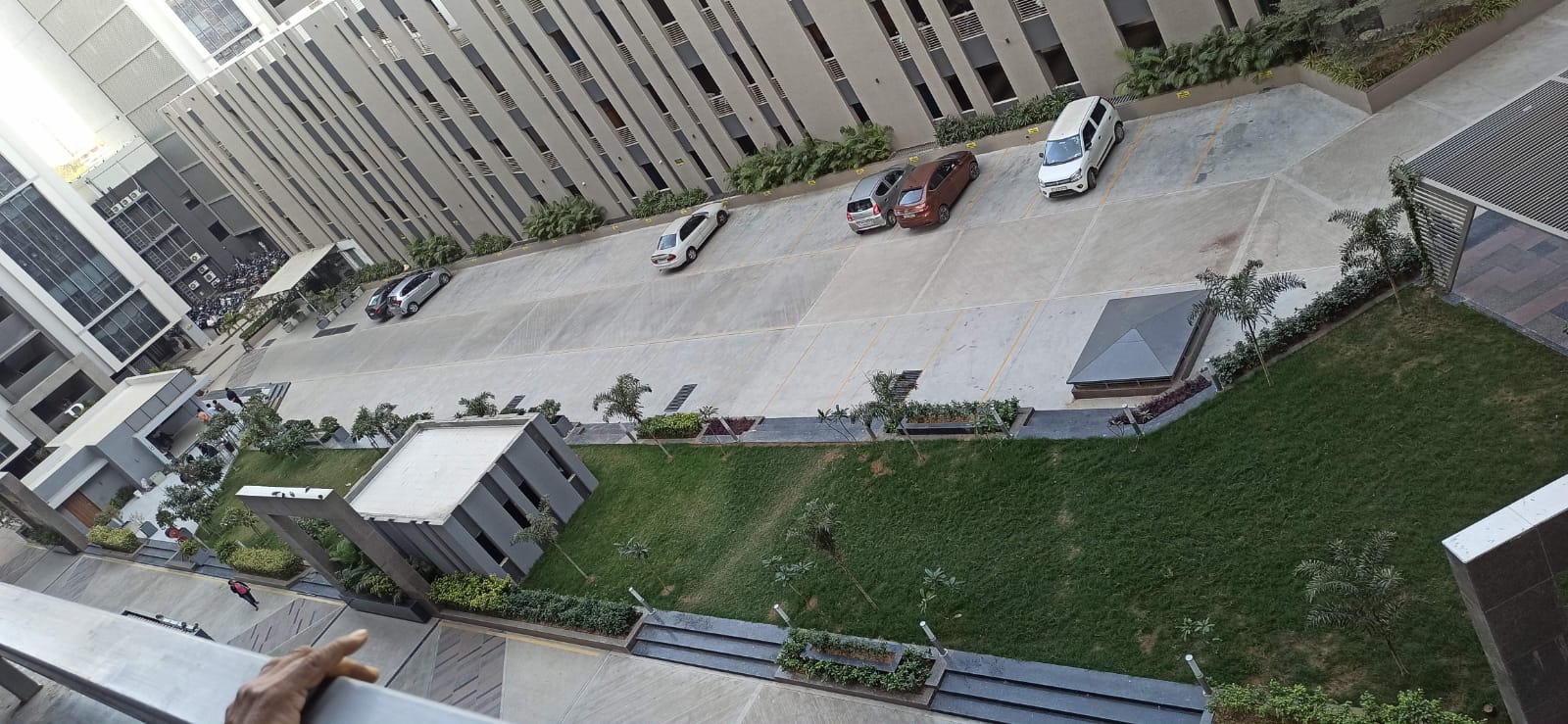 905 Sq. Ft. Commercial Office for Rent in Gota Ahmedabad - Media 16