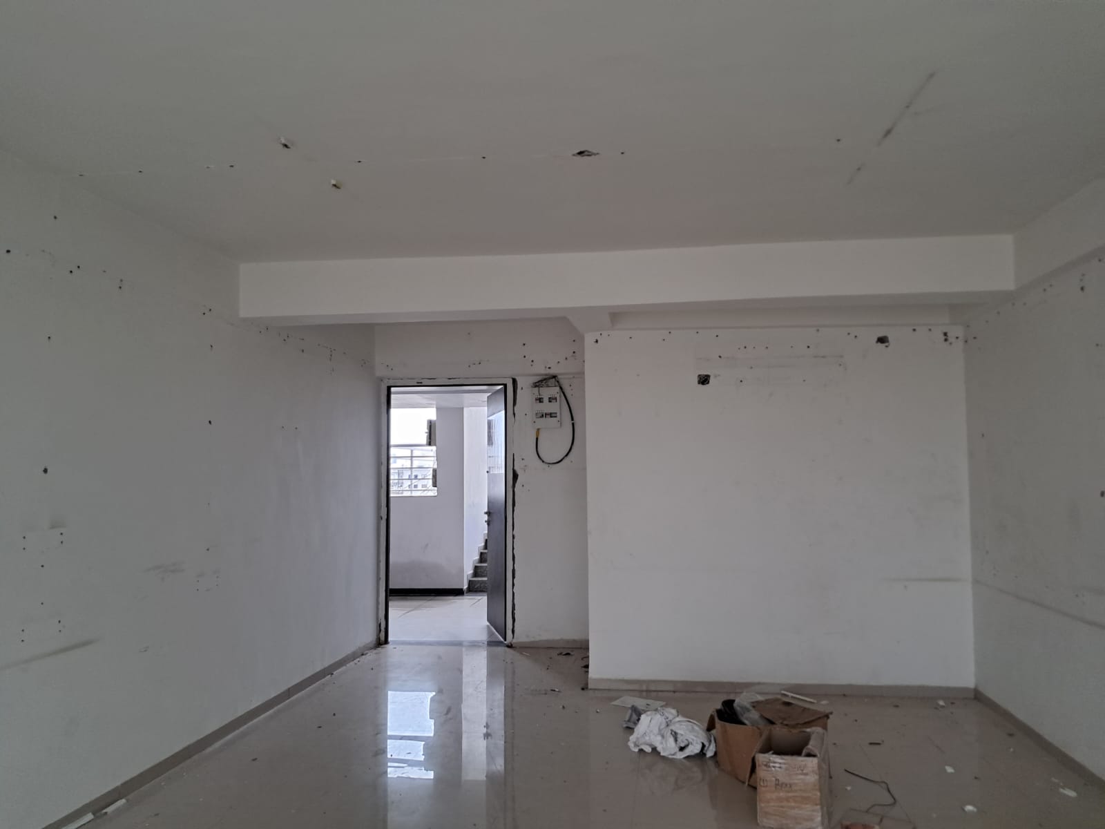 807 Sq. Ft. Commercial Office for Rent in Prahladnagar Ahmedabad - Media 5