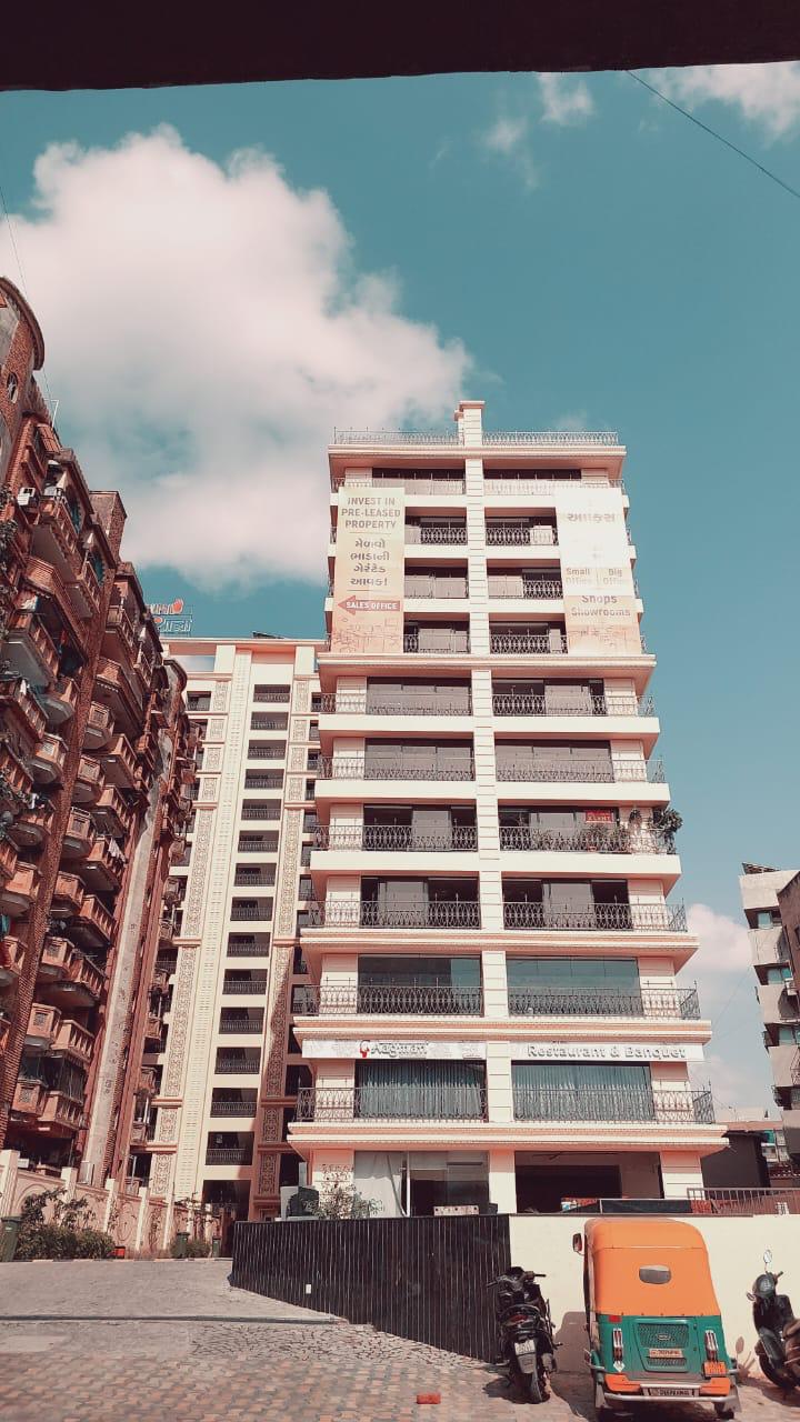 362 Sq. Ft. Commercial Office for Rent in Satellite Ahmedabad - Media 2