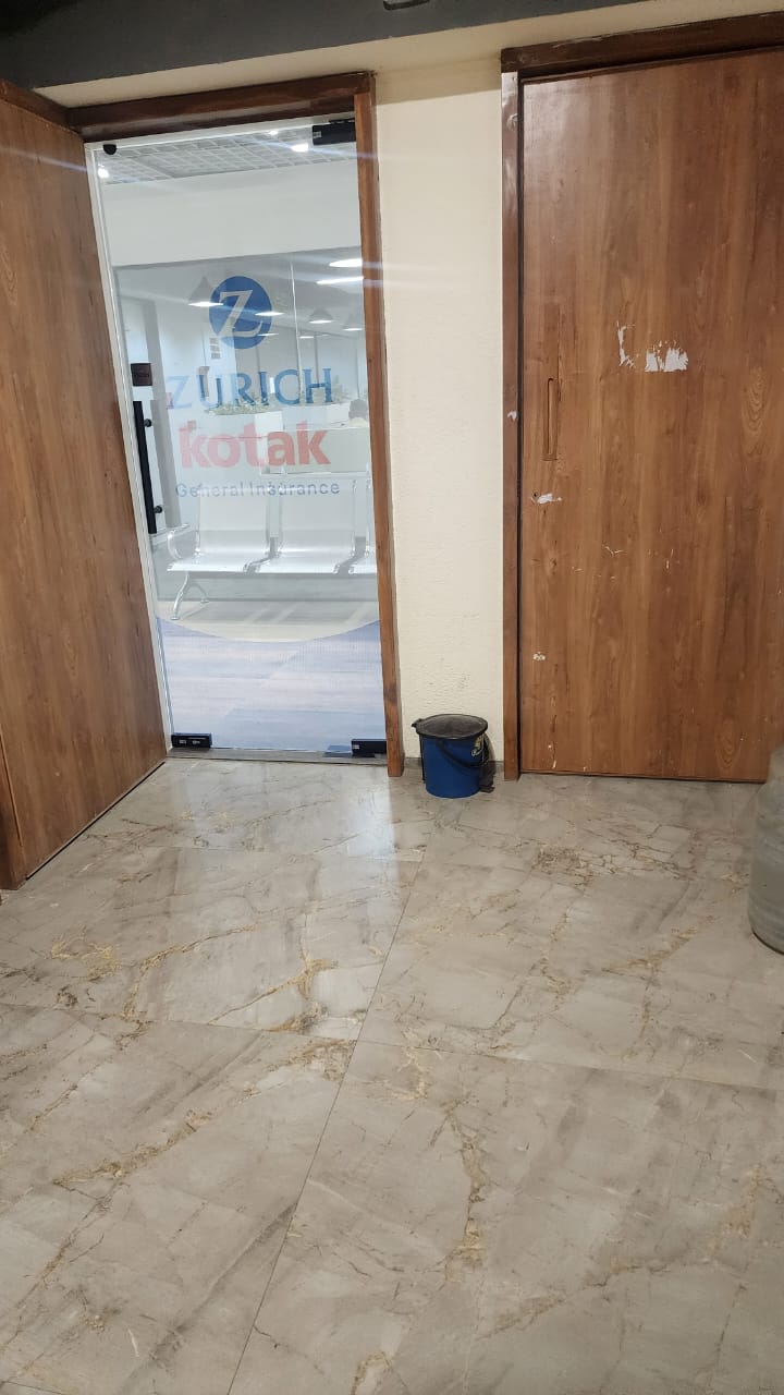 426 Sq. Ft. Commercial Office for Rent in Satellite Ahmedabad - Media 5