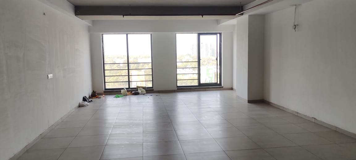 1511 Sq. Ft. Commercial Office for Rent in Nehrunagar Ahmedabad - Media 2
