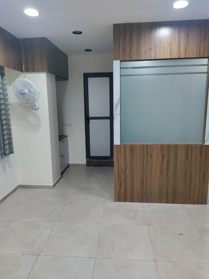 661 Sq. Ft. Commercial Office for Rent in Nehrunagar Ahmedabad