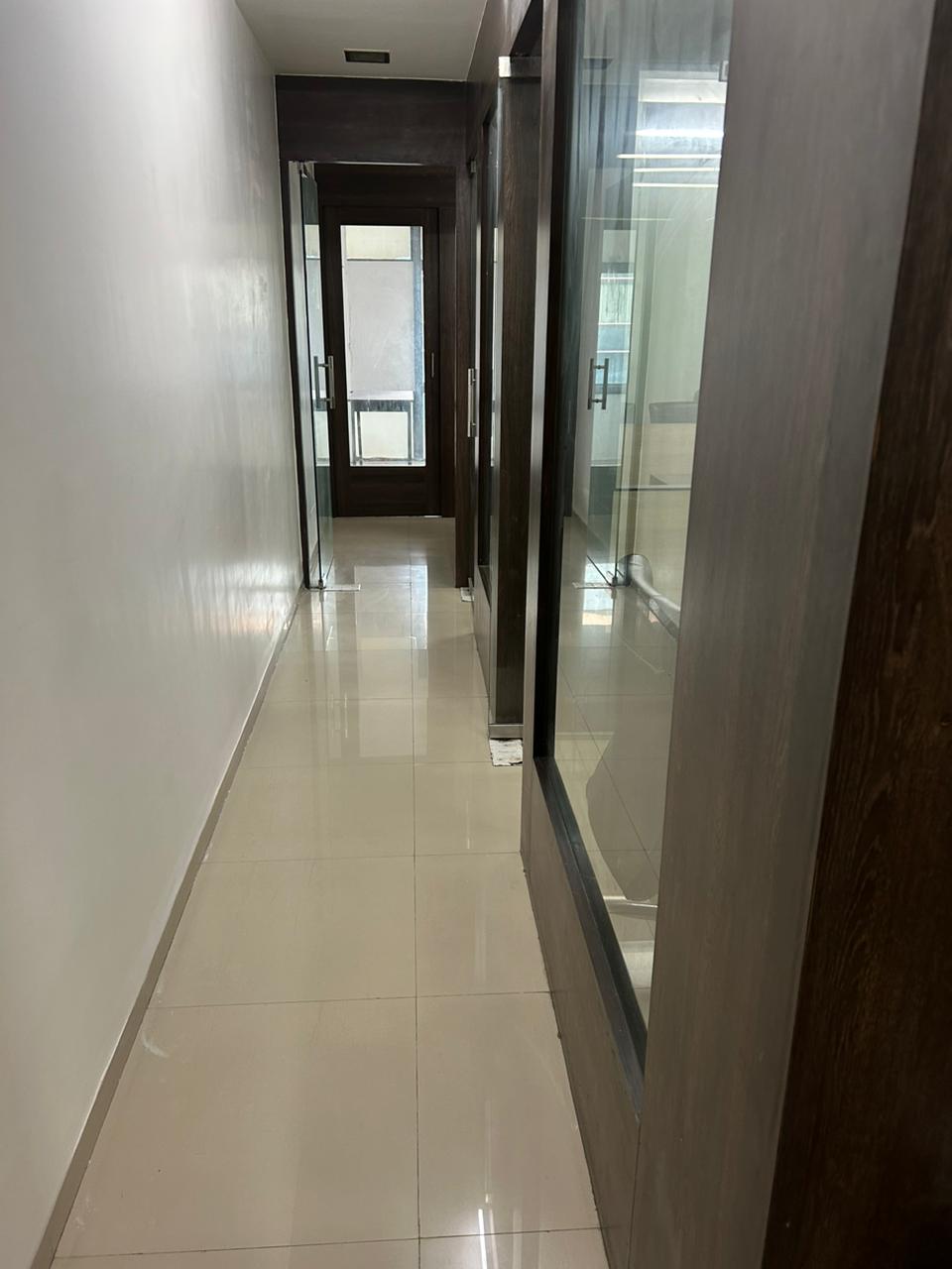 729 Sq. Ft. Commercial Office for Rent in Sola Ahmedabad - Media 3