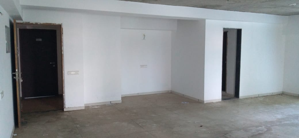 1258 Sq. Ft. Commercial Office for Rent in Ambli Bopal Road Ahmedabad - Media 3