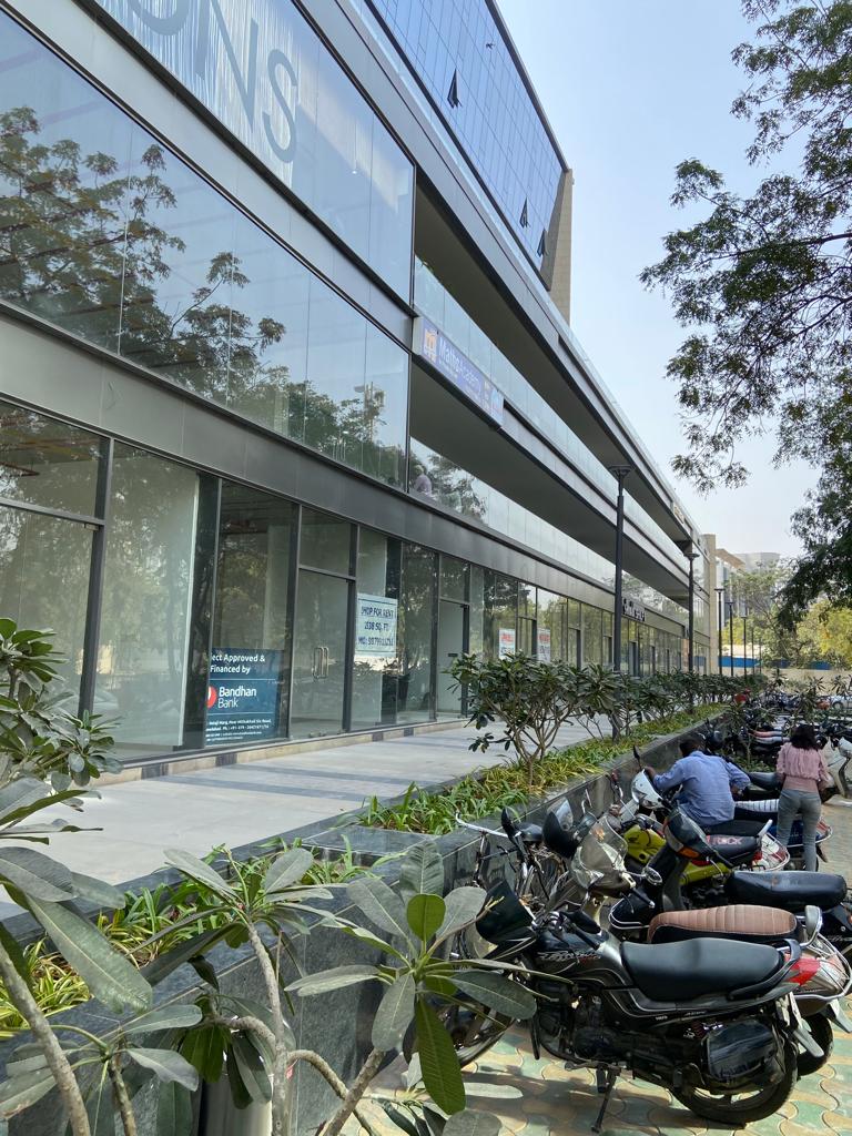 700 Sq. Ft. Commercial Office for Rent in Vastrapur Ahmedabad - Media 14