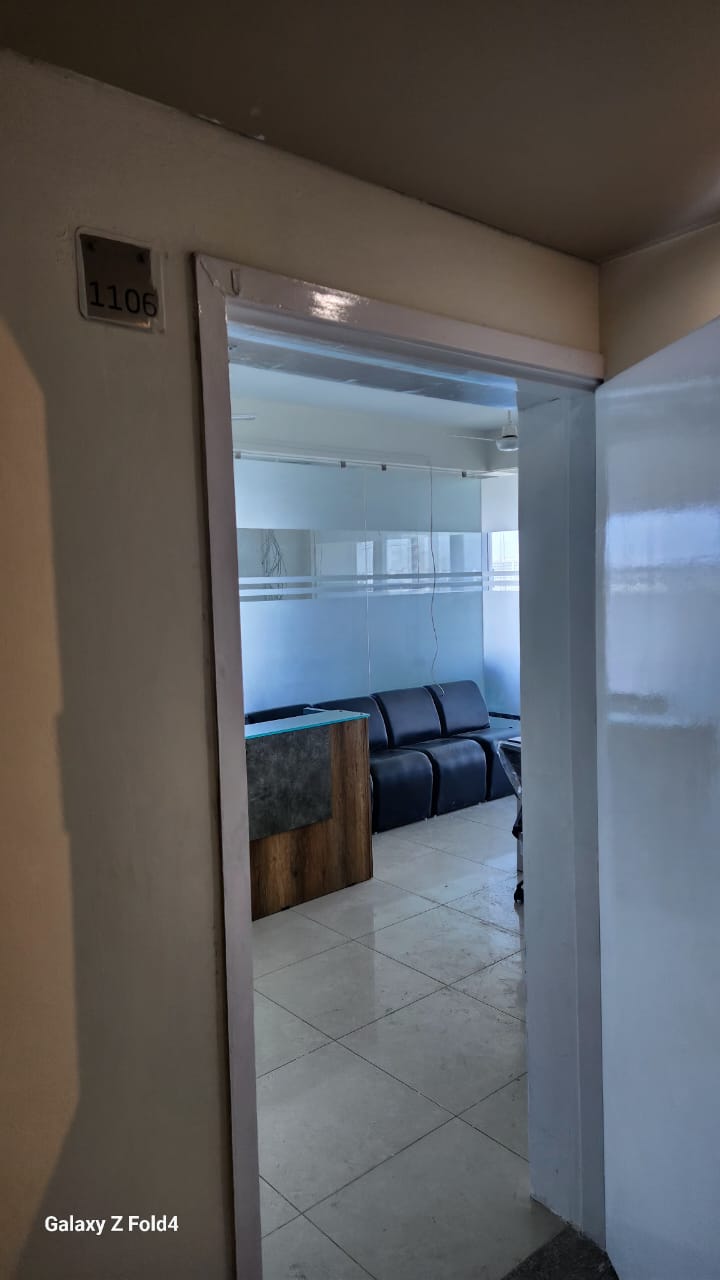 1095 Sq. Ft. Commercial Office for Rent in Sg Highway Ahmedabad - Media 7