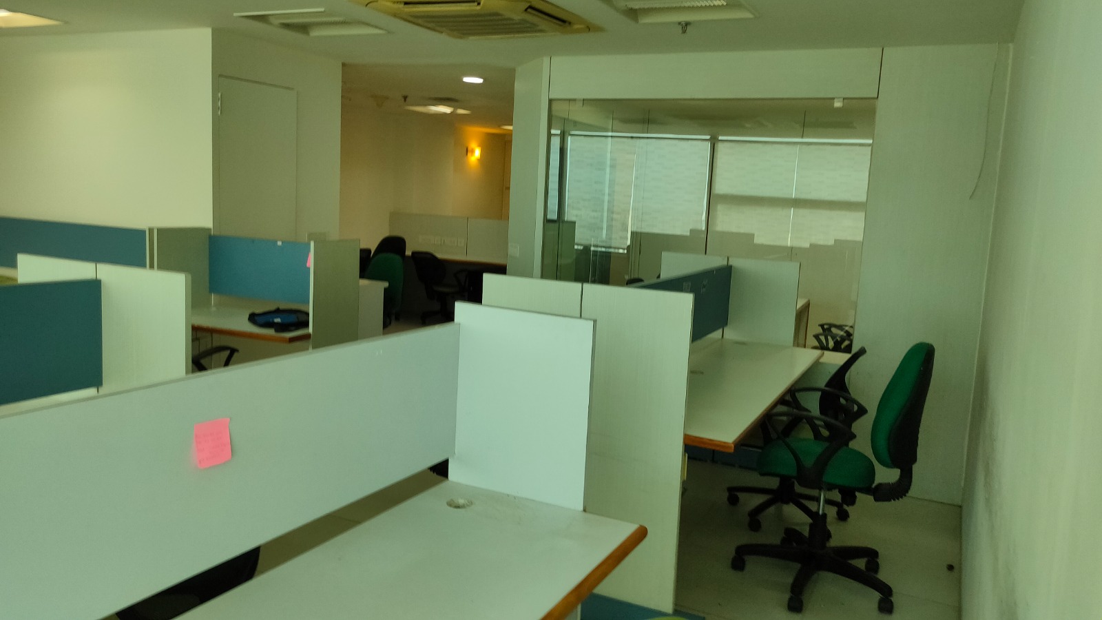1380 Sq. Ft. Commercial Office for Rent in Sg Highway Ahmedabad - Media 10