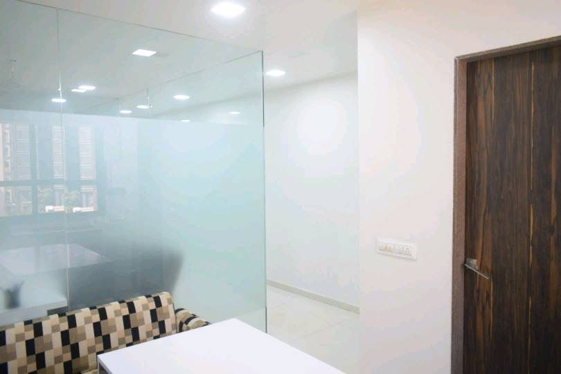 1080 Sq. Ft. Commercial Office for Rent in Satellite Ahmedabad - Media 7