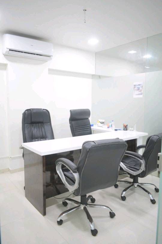 1080 Sq. Ft. Commercial Office for Rent in Satellite Ahmedabad - Media 9