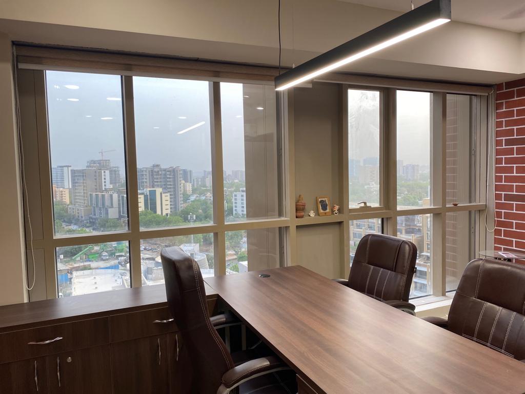 830 Sq. Ft. Commercial Office for Rent in Rajpath Club Road Ahmedabad - Media 5