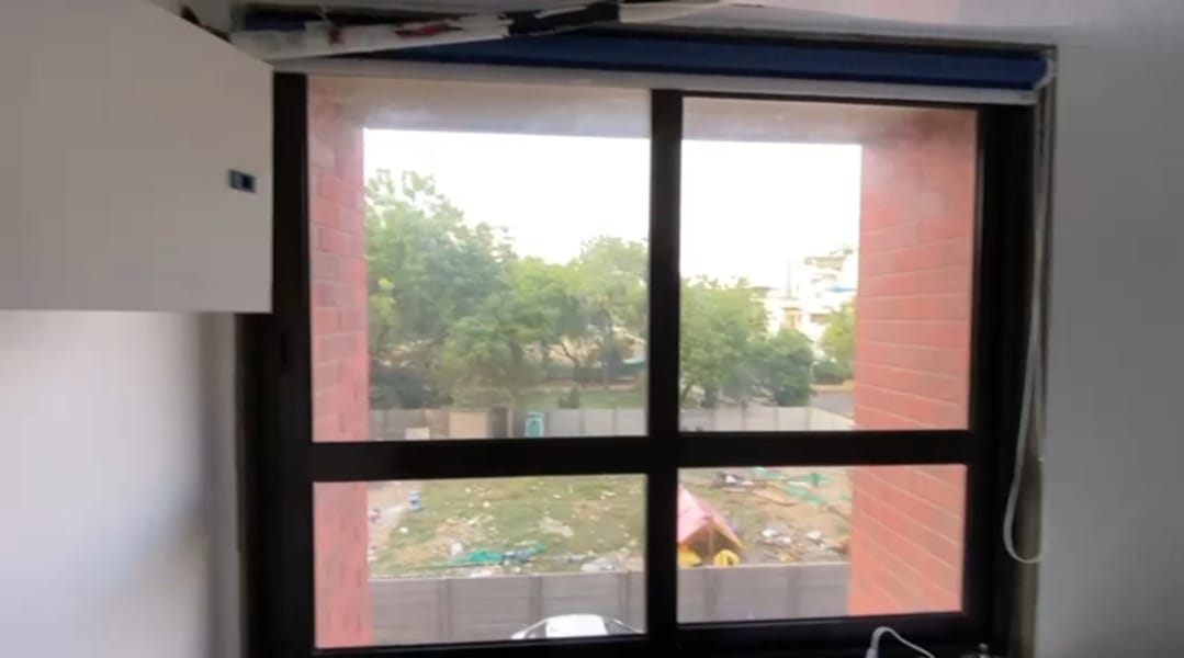 950 Sq. Ft. Commercial Office for Rent in Satellite Ahmedabad - Media 8